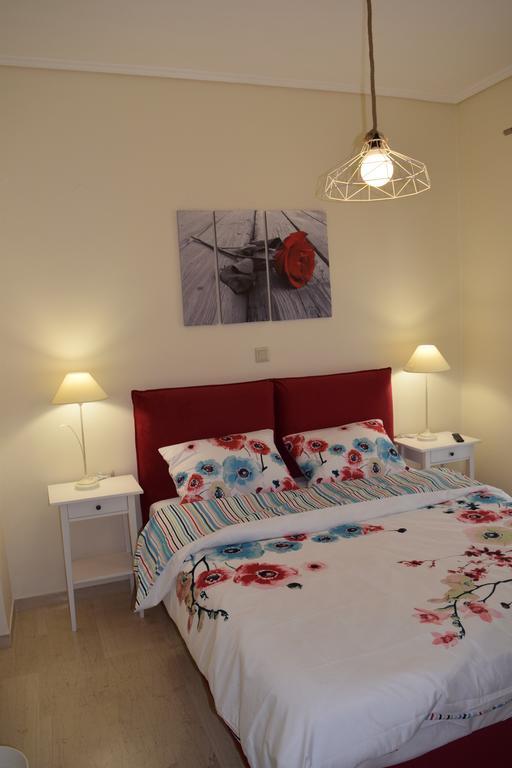 Petra Thea Apartment Kalamata Ngoại thất bức ảnh