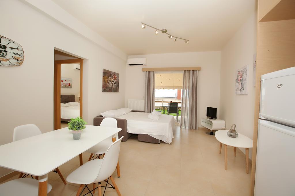 Petra Thea Apartment Kalamata Ngoại thất bức ảnh