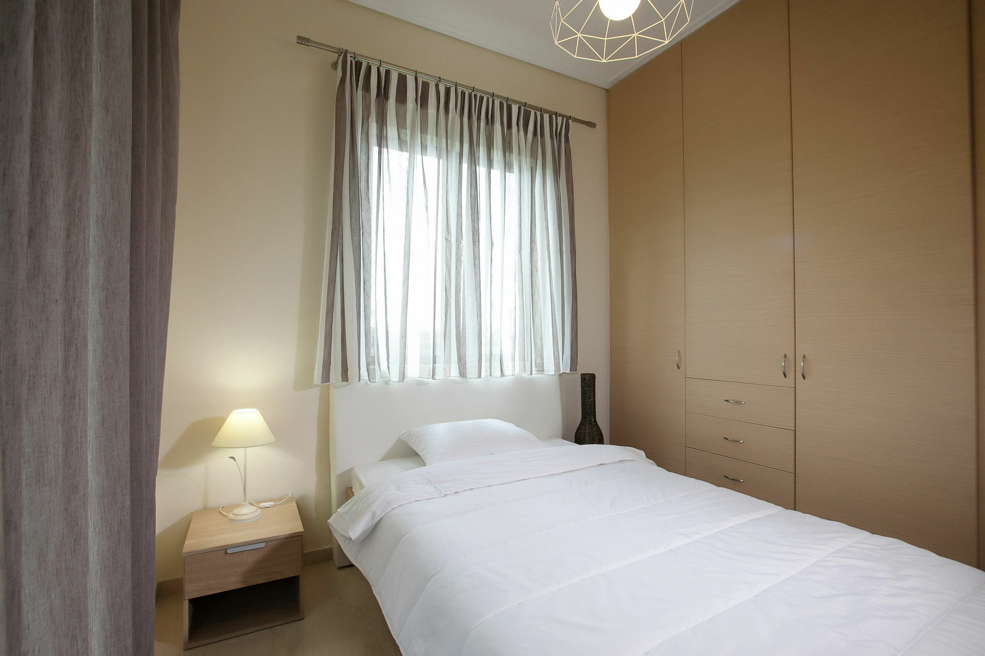 Petra Thea Apartment Kalamata Ngoại thất bức ảnh